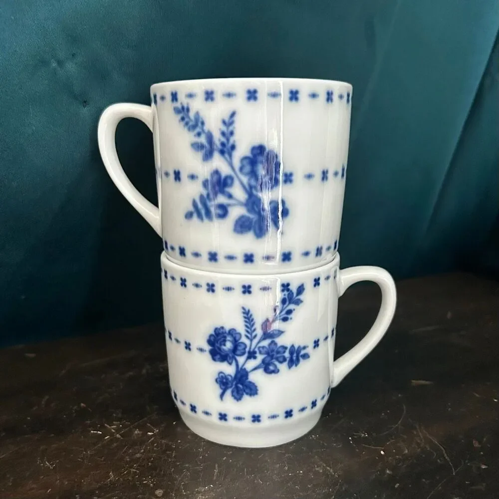 Flow Blue by Williams Sonoma 2 Ceramic Coffee Cups